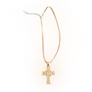 Women’s leathery and silvery adjustable cross necklace with pink gems. OS